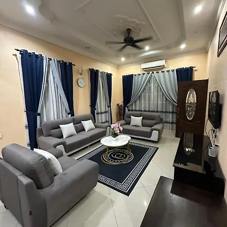 Idaman Homestay